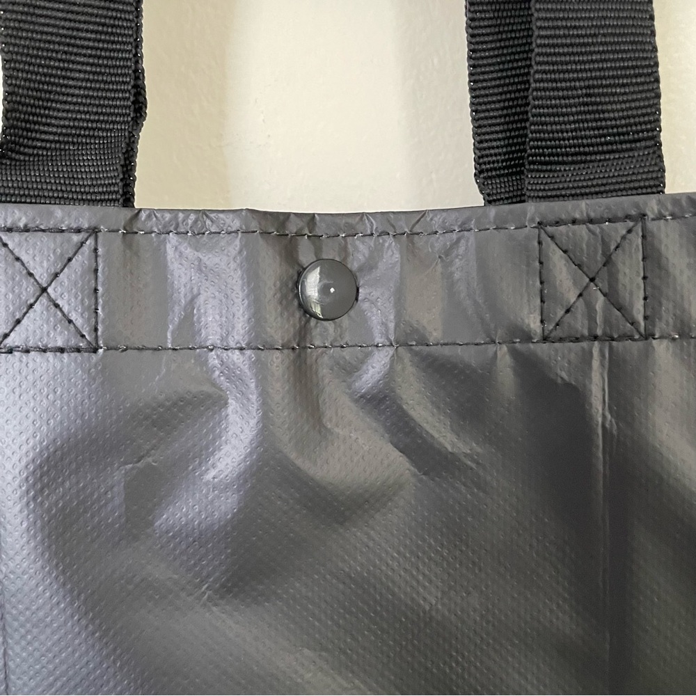 lululemon athletica Black Tote Bag - Picture 2 of 3